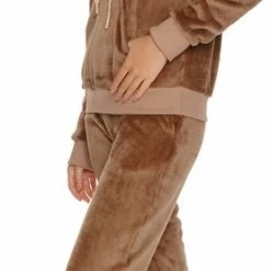 Doctor Nap Huispak Dames Fleece | Joggingpak Dames | Trainingspak Dames | Lange Mouw Lange Broek | Chocolate DRS.4549 L 9 Doctor Nap Huispak Dames Fleece | Joggingpak Dames | Trainingspak Dames | Lange Mouw Lange Broek | Chocolate DRS.4549 L -Pyjama-S-Dames Winkel 277x840 4