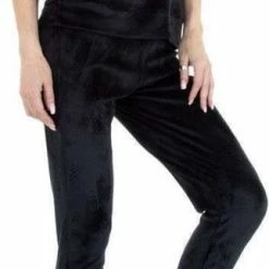 Merkloos Dames Huispak/vrijetijdspak Velours Met Palletjes S/M Zwart/groen 7 Merkloos Dames Huispak/vrijetijdspak Velours Met Palletjes S/M Zwart/groen -Pyjama-S-Dames Winkel 322x840