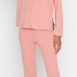 Trendyol Vrouwen Standaard Kraag Pyjama Set -Pyjama-S-Dames Winkel 333x840 4