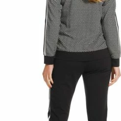 Pastunette De Luxe Pastunette Huispak Dames - Lounge - Deluxe Black - 40 - Zwart 6 Pastunette De Luxe Pastunette Huispak Dames - Lounge - Deluxe Black - 40 - Zwart -Pyjama-S-Dames Winkel 379x840 7