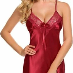 Merkloos Prachtige Sexy NachtJurk , Nachtmode, Sexy Lingerie,Sexy Pyjama Dames Babydoll, Dames Slipdress "Rood",maat M