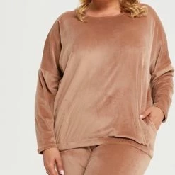 Italian Fashion Juga| Warme Winter Pyjama Dames Fleece | Lange Mouw Lange Broek | Karamel | KORTING | SALE M -Pyjama-S-Dames Winkel 490x840