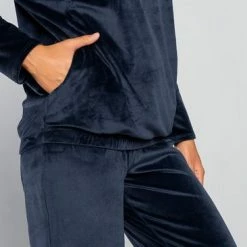 Italian Fashion Juga| Warme Winter Pyjama Dames Fleece | Lange Mouw Lange Broek | Marineblauw | KORTING | SALE S -Pyjama-S-Dames Winkel 550x366 3