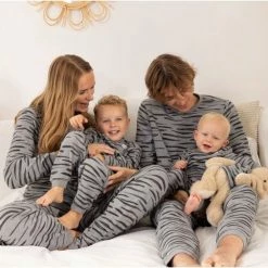 Pyjama-S-Dames Winkel -Pyjama-S-Dames Winkel 550x506