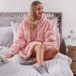 Merkloos Neken - Hoodie Deken Ultra Zachte Sherpa Fleece Warm Cosy Comfy Oversized Draagbare Reus Sweatshirt Gooi Voor Vrouwen Meisjes Volwassenen Mannen Jongens Kids Grote Pocket - Blush Roze -Pyjama-S-Dames Winkel 550x550 2