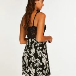 Hunkemöller Dames Nachtmode Slipdress Nora Lace - Zwart - Maat M -Pyjama-S-Dames Winkel 550x660 322
