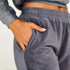 Hunkemöller Dames Nachtmode Joggingbroek Velours Rib - Grijs - Maat XL -Pyjama-S-Dames Winkel 550x660 351