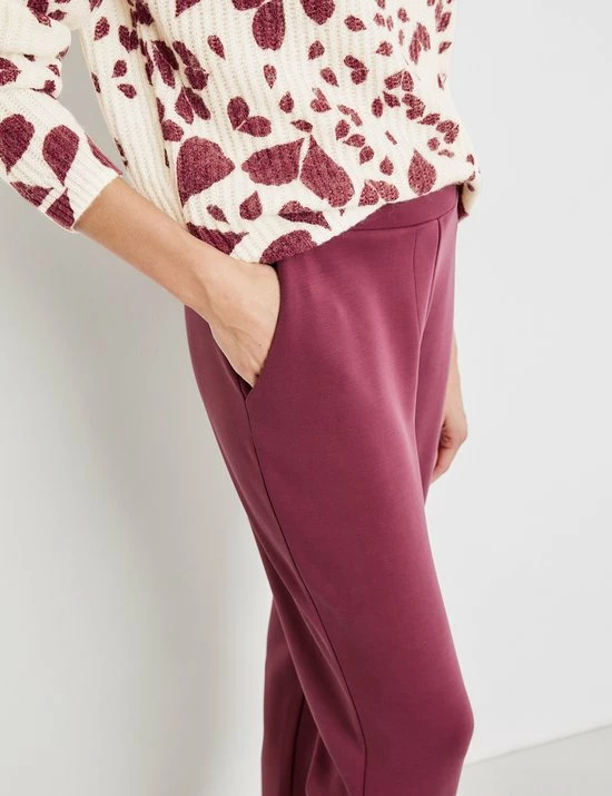 TAIFUN Dames 7/8-broek Van Zachte Stretchstof Black Cherry-48 2 TAIFUN Dames 7/8-broek Van Zachte Stretchstof Black Cherry-48 - Afbeelding 2