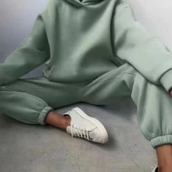 Merkloos Comfortabel Zacht Huispak Tweedelige Set Vrouwen Trainingspak Oversized Pak Broekpakken Vrouwelijke Sweatshirt Effen Sport Hoodie Sportkleding Dames Mode Joggingpak 2022 Kleur Wit Maat S 20 Merkloos Comfortabel Zacht Huispak Tweedelige Set Vrouwen Trainingspak Oversized Pak Broekpakken Vrouwelijke Sweatshirt Effen Sport Hoodie Sportkleding Dames Mode Joggingpak 2022 Kleur Wit Maat S -Pyjama-S-Dames Winkel 550x733 57