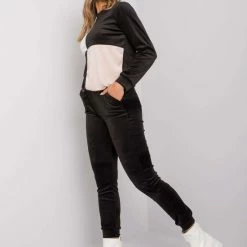 Merkloos Zwart En Wit Dames Velours Huispak Maat XL -Pyjama-S-Dames Winkel 550x733 64