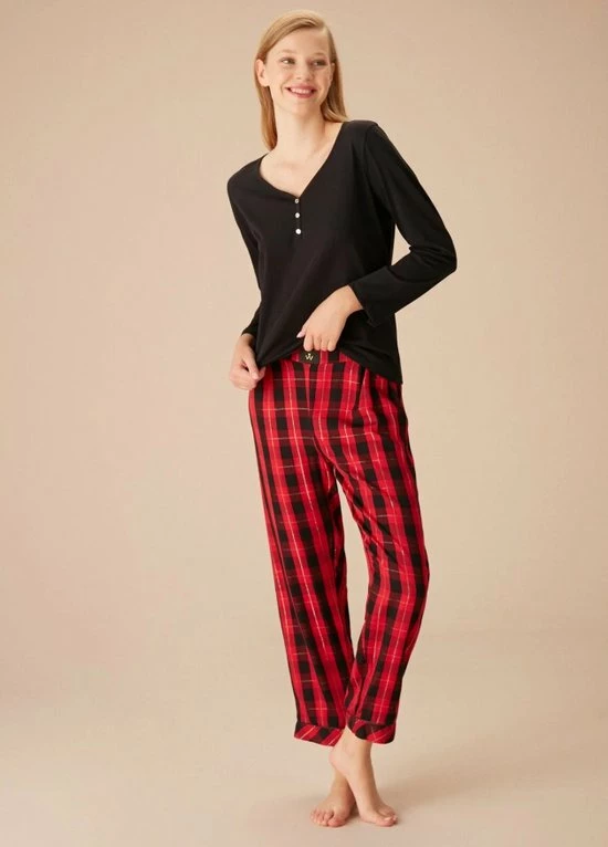 Merkloos Suwen- Dames Pyjama Set Zwart/Rood Geruite Maat S 3 Merkloos Suwen- Dames Pyjama Set Zwart/Rood Geruite Maat S - Afbeelding 3