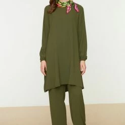 Trendyol Vrouwen Standaard Ronde Hals Tweedelige Set 10 Trendyol Vrouwen Standaard Ronde Hals Tweedelige Set -Pyjama-S-Dames Winkel 550x798 1