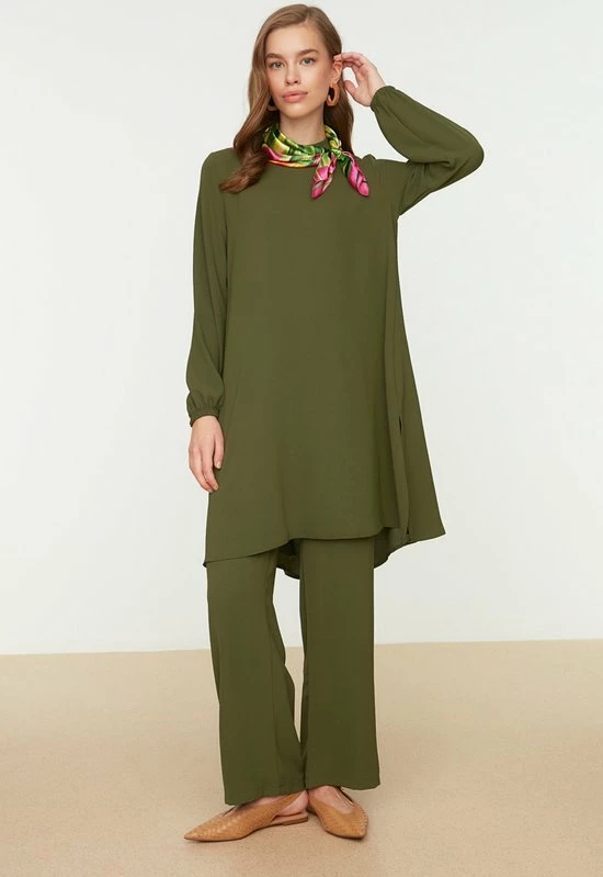 Trendyol Vrouwen Standaard Ronde Hals Tweedelige Set 4 Trendyol Vrouwen Standaard Ronde Hals Tweedelige Set - Afbeelding 4