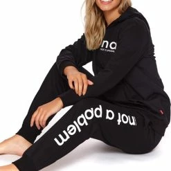 Doctor Nap Katoenen Huispak Dames | Joggingpak Dames | Trainingspak Dames | 2-delig | Lange Mouw Lange Broek | NAP DRS.4134 SPO.4133 M -Pyjama-S-Dames Winkel 550x806 2