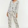 Trendyol Vrouwen Standaard Kraag Pyjama Set