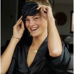 Merkloos Badjas Kimono Satijn Dames -100% Polyester Satijn – Zwarte Kamerjas - One Size (36-42) 12 Merkloos Badjas Kimono Satijn Dames -100% Polyester Satijn – Zwarte Kamerjas - One Size (36-42) -Pyjama-S-Dames Winkel 550x814 1