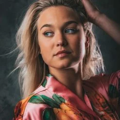 Merkloos Kimono Santorini Coral Wild Roses Gemaakt Van Heerlijk Satijn Lang Model. Erg Leuk Als December Kado -Pyjama-S-Dames Winkel 550x824 51