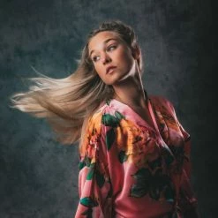 Merkloos Kimono Santorini Coral Wild Roses Gemaakt Van Heerlijk Satijn Lang Model. Erg Leuk Als December Kado -Pyjama-S-Dames Winkel 550x824 56