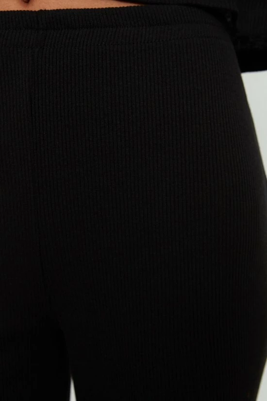 Trendyol Vrouwen Standaard Ronde Hals Pyjama Set 11 Trendyol Vrouwen Standaard Ronde Hals Pyjama Set - Afbeelding 11