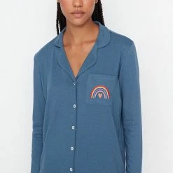 Trendyol Vrouwen Standaard Kraag Pyjama Set