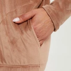 Italian Fashion Juga| Warme Winter Pyjama Dames Fleece | Lange Mouw Lange Broek | Karamel | KORTING | SALE M -Pyjama-S-Dames Winkel 550x825 204