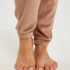 Italian Fashion Juga| Warme Winter Pyjama Dames Fleece | Lange Mouw Lange Broek | Karamel | KORTING | SALE M -Pyjama-S-Dames Winkel 550x825 209