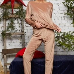 Italian Fashion Juga| Warme Winter Pyjama Dames Fleece | Lange Mouw Lange Broek | Karamel | KORTING | SALE M -Pyjama-S-Dames Winkel 550x825 219
