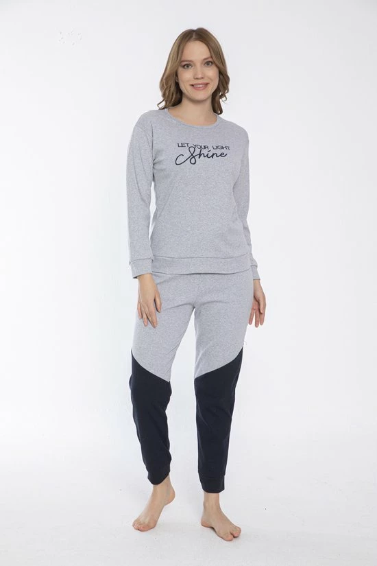 Merkloos 2-Pack Sophia Mila Dames Luxe Pyjama | 2-delige Set | Lange Mouwen | Pyama Dames Volwassenen | Lange Mouw | Blouse | Katoen | Pyjama Dames | Maat L 6 Merkloos 2-Pack Sophia Mila Dames Luxe Pyjama | 2-delige Set | Lange Mouwen | Pyama Dames Volwassenen | Lange Mouw | Blouse | Katoen | Pyjama Dames | Maat L - Afbeelding 6