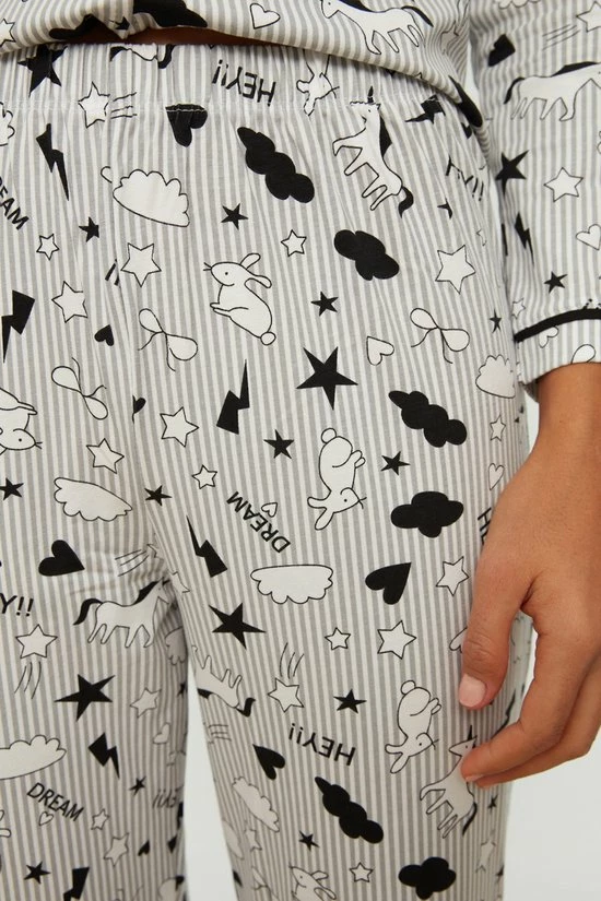 Trendyol Vrouwen Standaard Kraag Pyjama Set 9 Trendyol Vrouwen Standaard Kraag Pyjama Set - Afbeelding 9