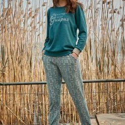 Merkloos Berrak Dames Huispak - Pyjama Dames Volwassenen - Pyjama - Pyjama Dames - Dames Pyjama -Maat L - Petrol 8 Merkloos Berrak Dames Huispak - Pyjama Dames Volwassenen - Pyjama - Pyjama Dames - Dames Pyjama -Maat L - Petrol -Pyjama-S-Dames Winkel 550x825 307